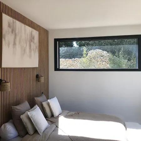 Garrigue In Ним